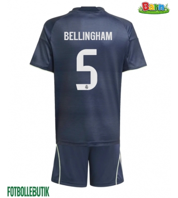 Real Madrid Jude Bellingham #5 Bortaställ Barn 2025-26 Kortärmad (+ Korta byxor)